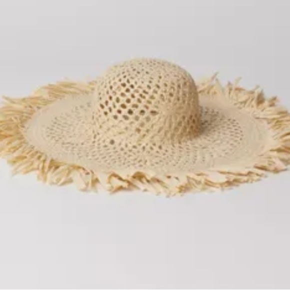 Urban Outfitters Accessories - Urban outfitters Alani mega gray hat natural color